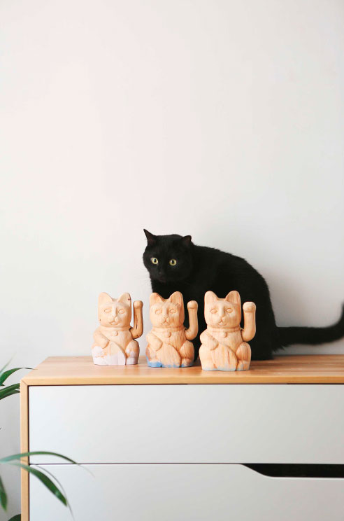 Lucky cat gato de la suerte de madera