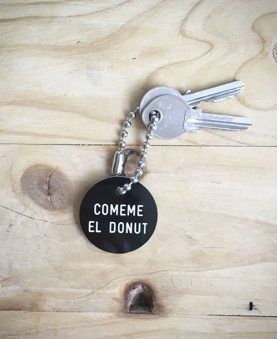 COMEME EL DONUT