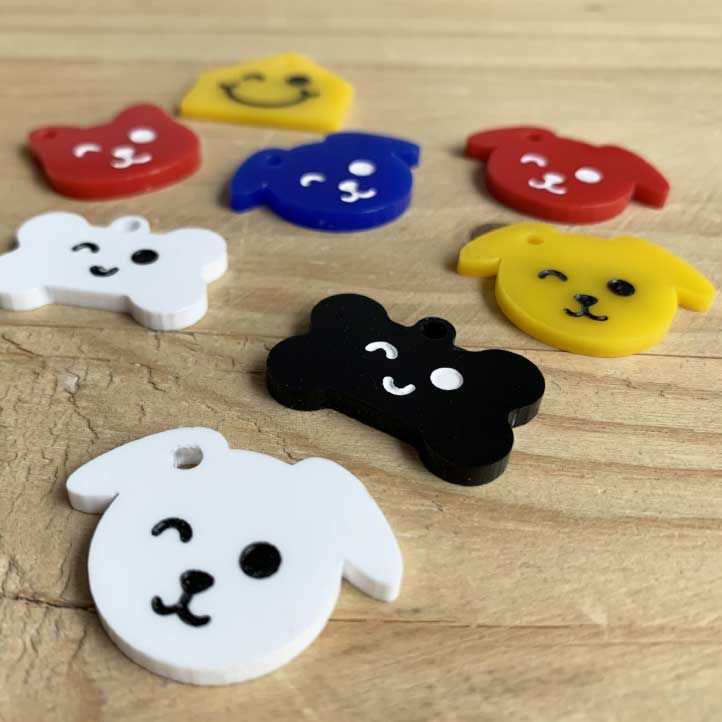 Chapas personalizadas para Mascotas - MODELO HUESO