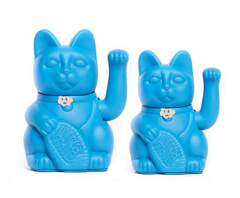Lucky cat color azul pitufo